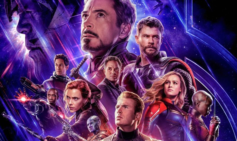  AVENGERS: ENDGAME : Robert Downey, Chris Evans, Mark Ruffalo,  Chris Hemsworth, Scarlett Johansson, Jeremy Renner, Don Cheadle, Paul Rudd,  Benedict Cumberbatch, Chadwick Boseman, Brie Larson, Tom Holland, Karen  Gillan, ZoÃ« Saldana