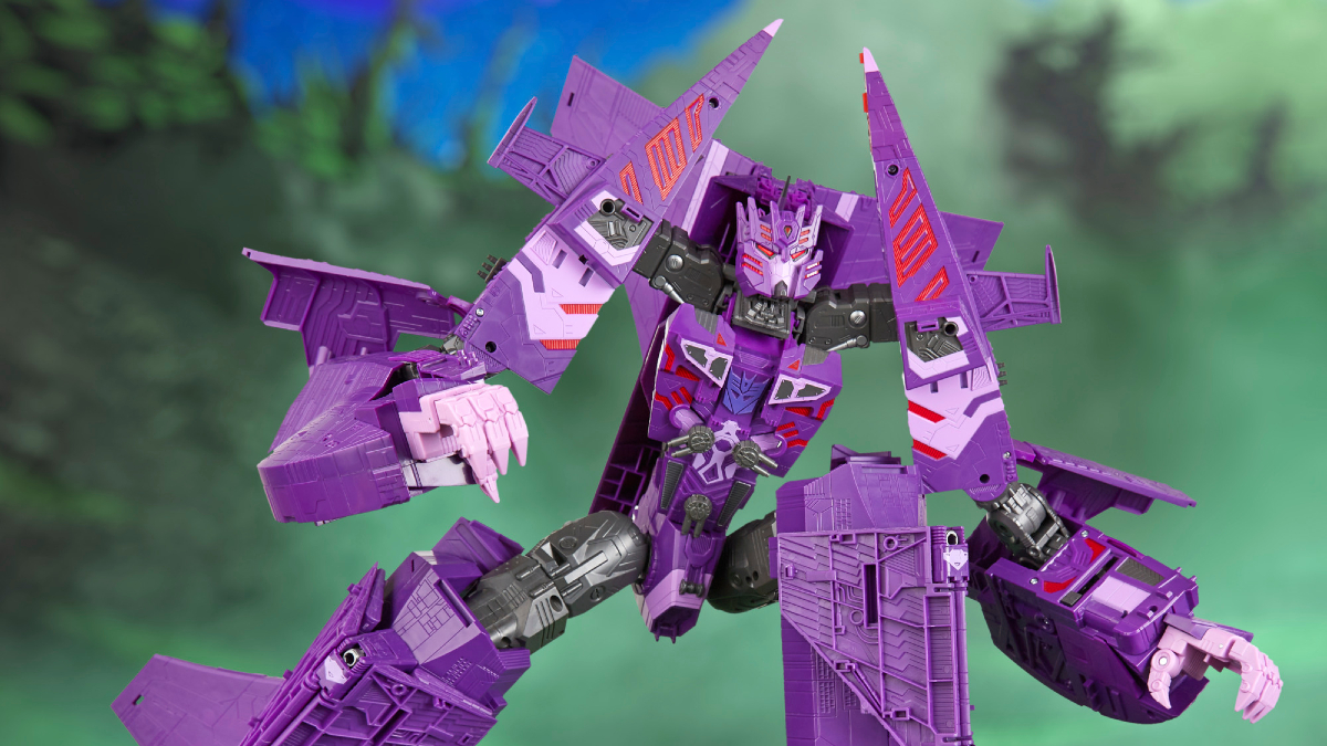 Titan Class Decepticon Nemesis Towers Over Transformers Foes