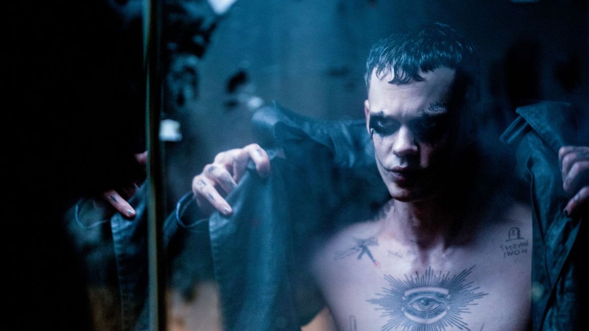 The Crow Original Director Criticizes Bill Skarsgard Reboot Comic