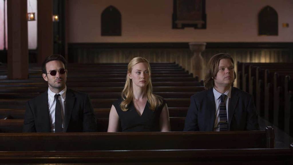 Daredevil: Born Again Photo Sees Charlie Cox’s Matt Murdock Reunite With Foggy & Karen