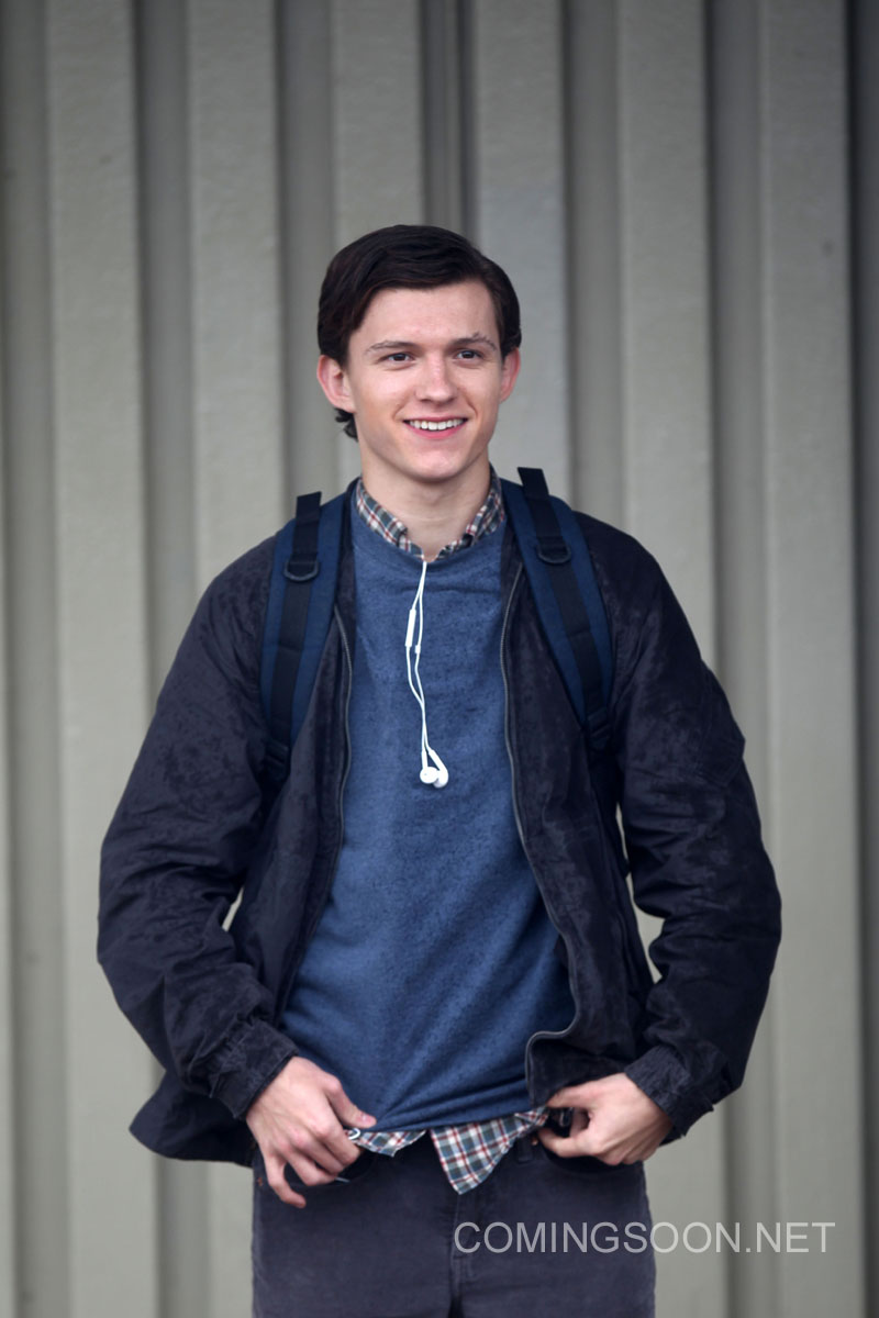 Peter Parker and Spider-Man in New Set Photos